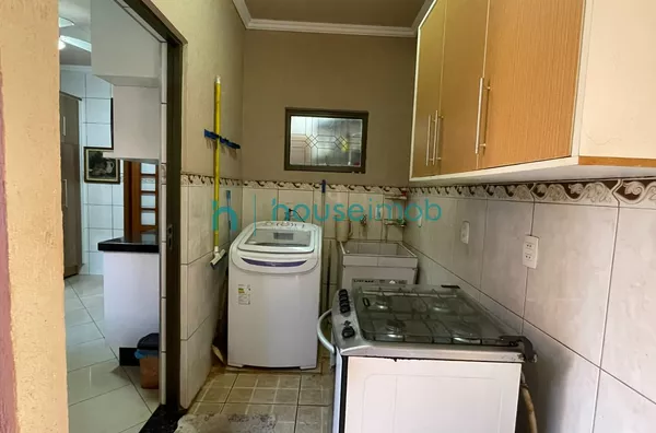 Casa à venda com 4 dormitórios, por R$ 720.000 - na Vila Margarida - Ourinhos/SP - Foto 21