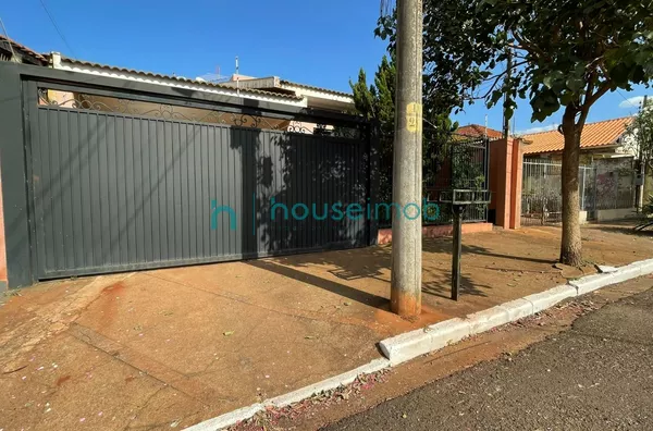 Casa à venda com 4 dormitórios, por R$ 720.000 - na Vila Margarida - Ourinhos/SP - Foto 2