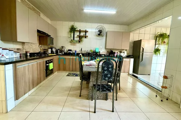 Ótimo imóvel à venda, com 2 dormitórios sendo um suíte, por R$ 390.000,00 na Cohab em Ourinhos - SP - Foto 13