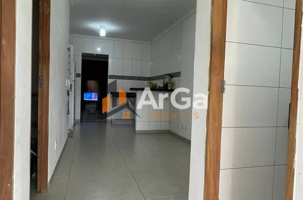 Casa à venda com 2 dormitórios, no condomínio moradas, por R$ 195.000 - Jardim Itamarati - Ourinhos/SP
