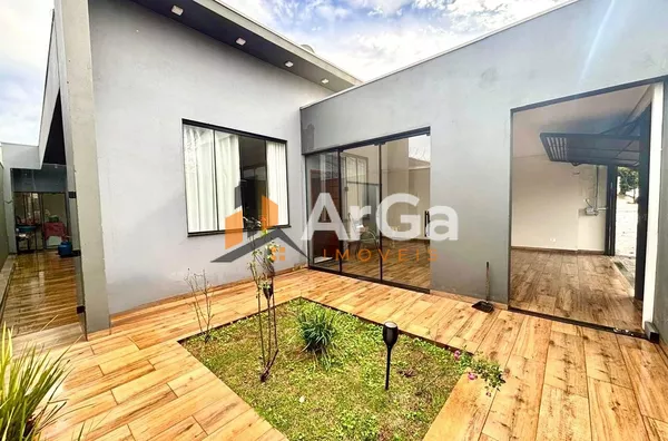 EXCELENTE CASA À VENDA COM 2 DORMITÓRIOS SENDO UM SUÍTE, POR R$ 550.000 NO JARDIM MATIOLI EM OURINHOS SP