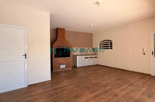 Excelente imóvel disponível para locação com 3 dormitórios sendo uma suíte com closet, por R$ 3.700,00/mês, ou Venda por R$ 800.000,00 no Jardim São Silvestre, em  Ourinhos- SP - Foto 31