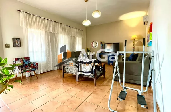Casa à venda com 3 dormitórios,  por R$ 390.000 - Jardim dos Bandeirantes - Ourinhos/SP
