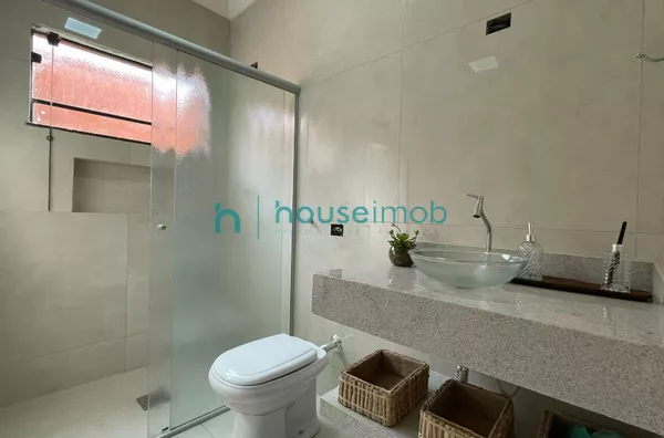 Excelente Sobrado à venda com 5 dormitórios, por R$ 800.000,00 -  Nova Ourinhos, em  Ourinhos/SP - Foto 15