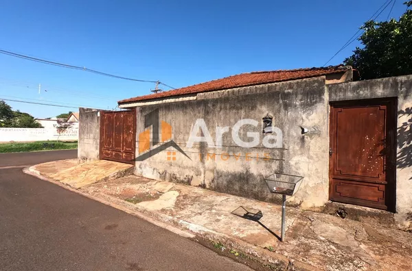 Casa com salão comercial à venda, por R$ 245.000 - Chavantes Novo - Chavantes/SP