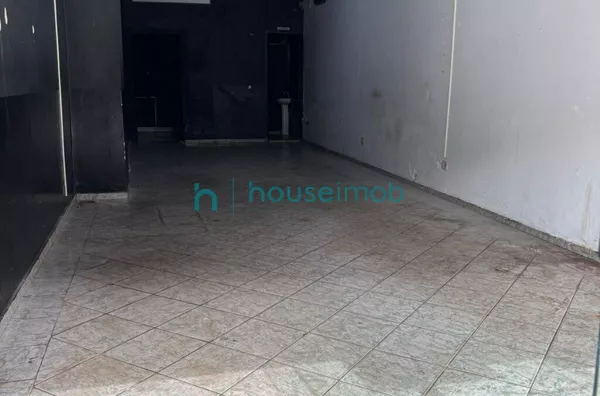 Sala Comercial disponível  para locação por R$ 1.900,00/mês + IPTU, no  Centro de Ourinhos- SP - Foto 2