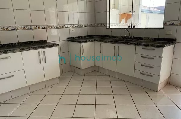 Imóvel para locação com 3 dormitórios sendo 1 suíte por R$ 3.000,00/ mês + IPTU, na Nova Ourinhos em Ourinhos- SP - Foto 6