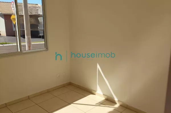 Imóvel à venda com 2 dormitórios, por R$ 165.000,00 no Condomínio Moradas Club, no Jardim Itamaraty em Ourinhos -SP - Foto 4
