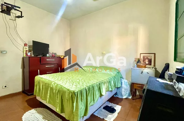 Ótima oportunidade para investidores, são duas casas no mesmo terreno à venda, por R$ 330.000 - Na Vila Margarida- Ourinhos/SP