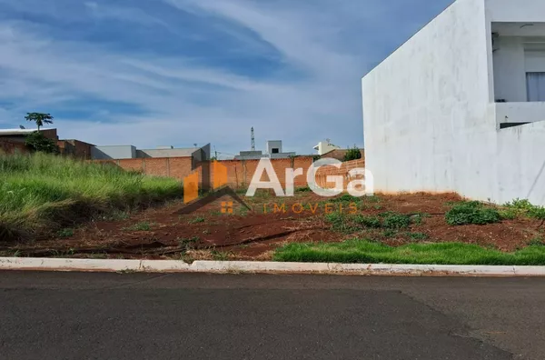 Terreno à venda,  por R$ 160.000 - Vile de France - Ourinhos/SP