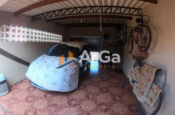 Casa com 3 dormitórios à venda, 162 m² de construção e 250 m² de terreno por R$ 300.000 - Jardim das Paineiras - Chavantes/São Paulo