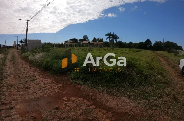 Terreno de chácara à venda, com 905,78 m² por R$ 120.000 - Estrada da Cesp - Ourinhos/SP