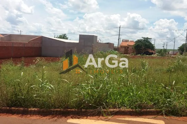 Terreno à venda, 135 m² por R$ 60.000 - Vila das Flores - Chavantes/SP