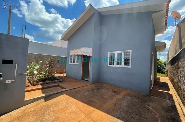Casa com 2 dormitórios à venda, 70 m² por R$ 320.000,00 - Vila das Flores  - Chavantes/SP - Foto 2