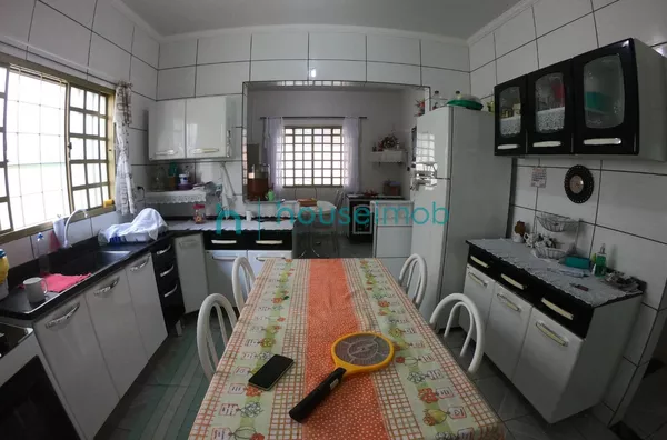 Casa à venda no Jardim Cristal, com 3 dormitórios, 150,00 m² de construção por R$ 400.000 - Ourinhos/SP - Foto 6