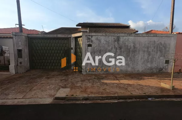 Casa com 3 dormitórios à venda, 126 m² por R$ 350.000,00 - Jardim Das Paineiras - Chavantes/SP
