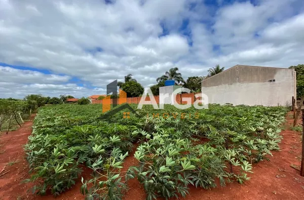 Terreno à venda em Ribeirão do Sul - SP, com 1.042 m² por R$ 200.000