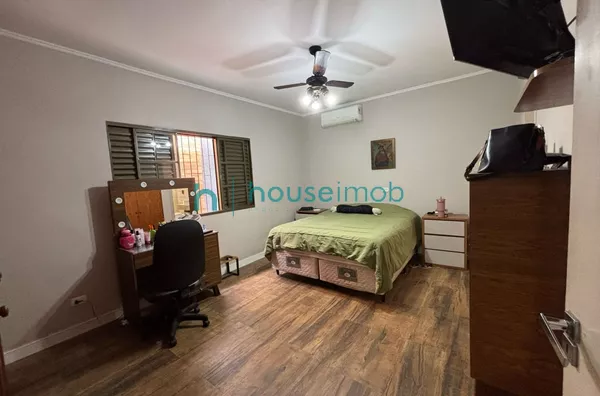 Excelente casa à venda com 3 dormitórios sendo 1 suíte, por R$ 750.000 - Jardim Matilde - Ourinhos/SP - Foto 19
