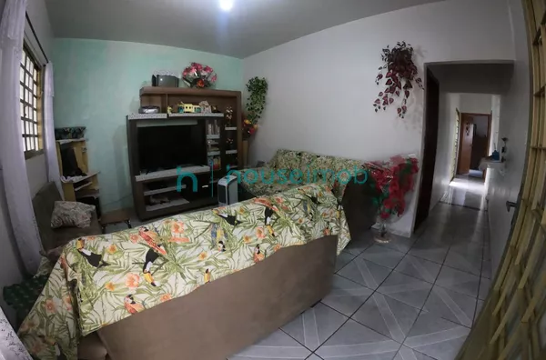 Casa à venda no Jardim Cristal, com 3 dormitórios, 150,00 m² de construção por R$ 400.000 - Ourinhos/SP - Foto 2