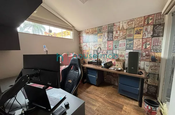 Excelente casa à venda com 3 dormitórios sendo 1 suíte, por R$ 750.000 - Jardim Matilde - Ourinhos/SP - Foto 22