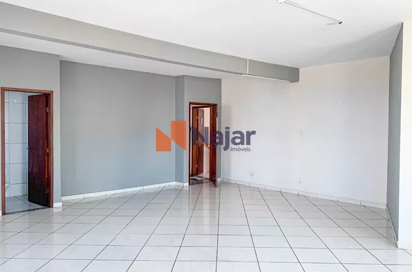 SALA COMERCIAL PARA VENDA OU LOCAÇÃO NO CENTRO - Foto 2