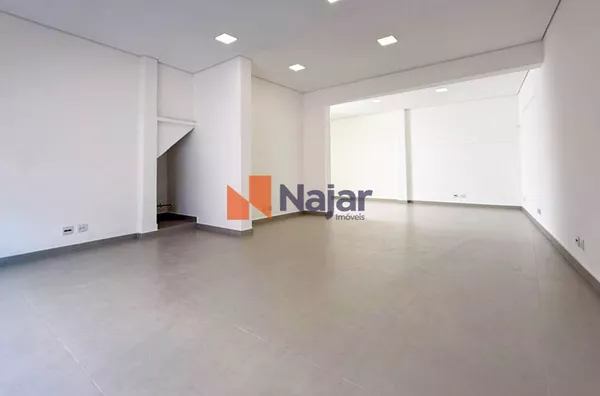 IMÓVEL COMERCAL NO CENTRO