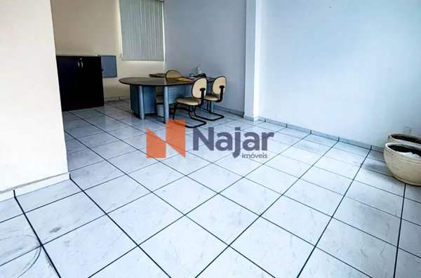 CASA COMERCIAL NO CENTRO - Foto 4