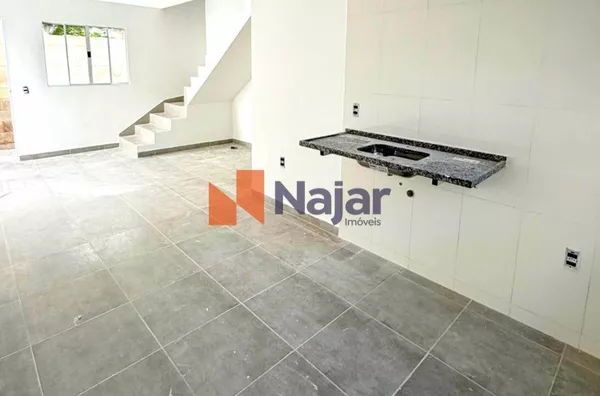 SOBRADOS RESIDENCIAIS VILLAGIO PÉROLA