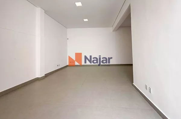 IMÓVEL COMERCAL NO CENTRO