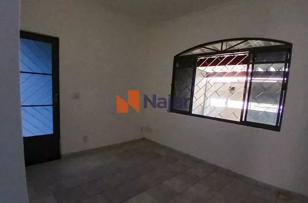 CASA RESIDENCIAL NO CIDADE JARDIM