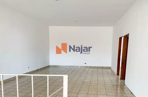 CASA COMERCIAL NO CENTRO - Foto 1