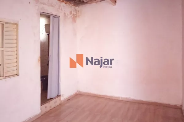 CASA RESIDENCIAL NO JARDIM LAYR - Foto 1