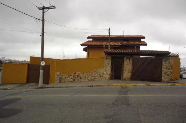 Sobrado Residencial - Bairro Chácara Jafet - Foto 1