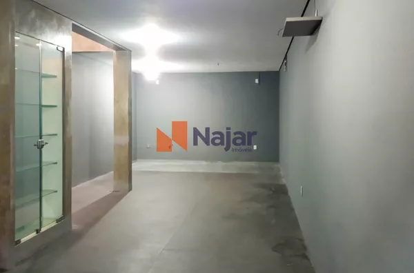 SALA COMERCIAL NO CENTRO
