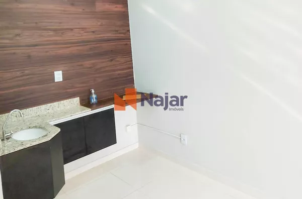 SALA COMERCIAL HELBOR PATTEO MOGILAR