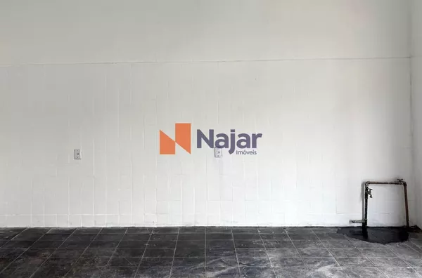 SALA COMERCIAL NO CENTRO