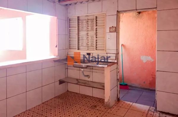 CASA RESIDENCIAL NO JARDIM LAYR - Foto 3