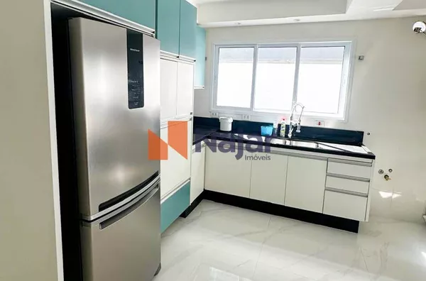 SOBRADO RESIDENCIAL CONDOMÍNIO ARUÃ