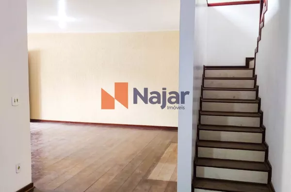 SOBRADO RESIDENCIAL NA VILA OLIVEIRA