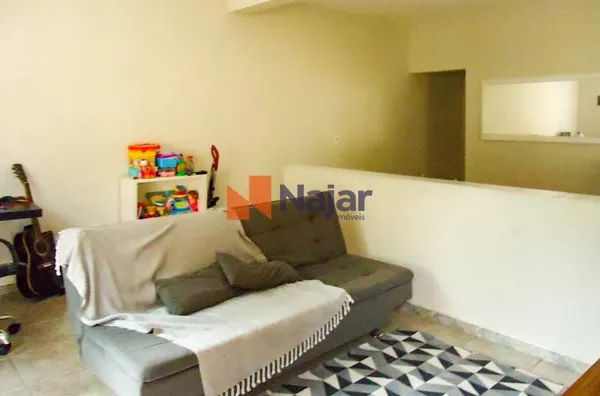 CASA TÉRREA BAIRRO BOTUJURU - Foto 1