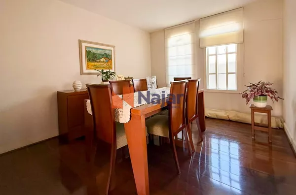 CASA RESIDENCIAL NA VILA OLIVEIRA