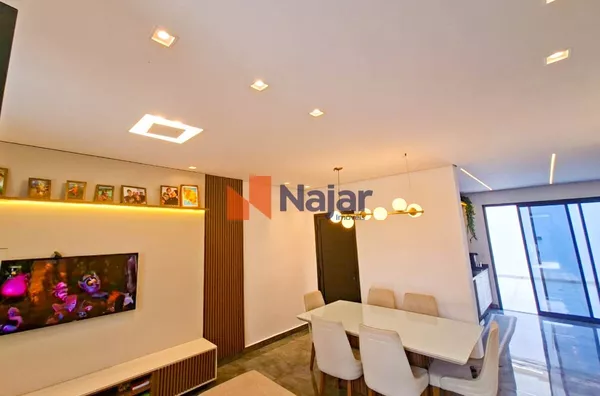 SOBRADO RESIDENCIAL NA VILLA DI CESAR