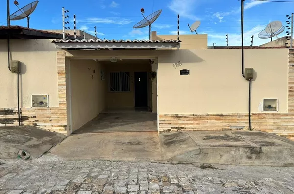 Casa para venda,  Tabuleiro Do Catavento, Russas