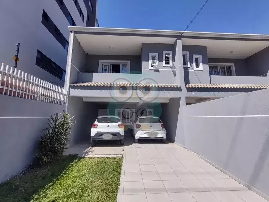 Sobrado para venda, 3 quarto(s),  Novo Mundo, Curitiba - SO473