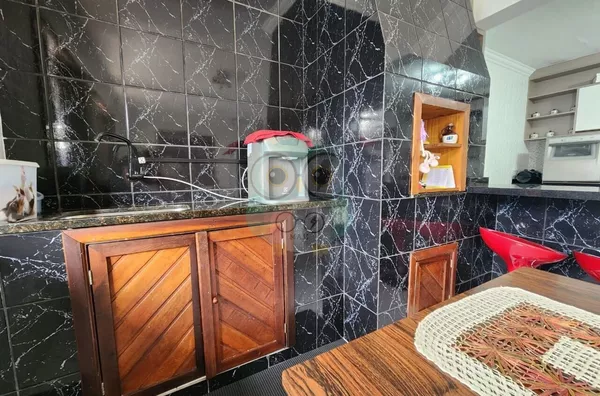 Sobrado para venda, 3 quarto(s),  Guabirotuba, Curitiba - Foto 5