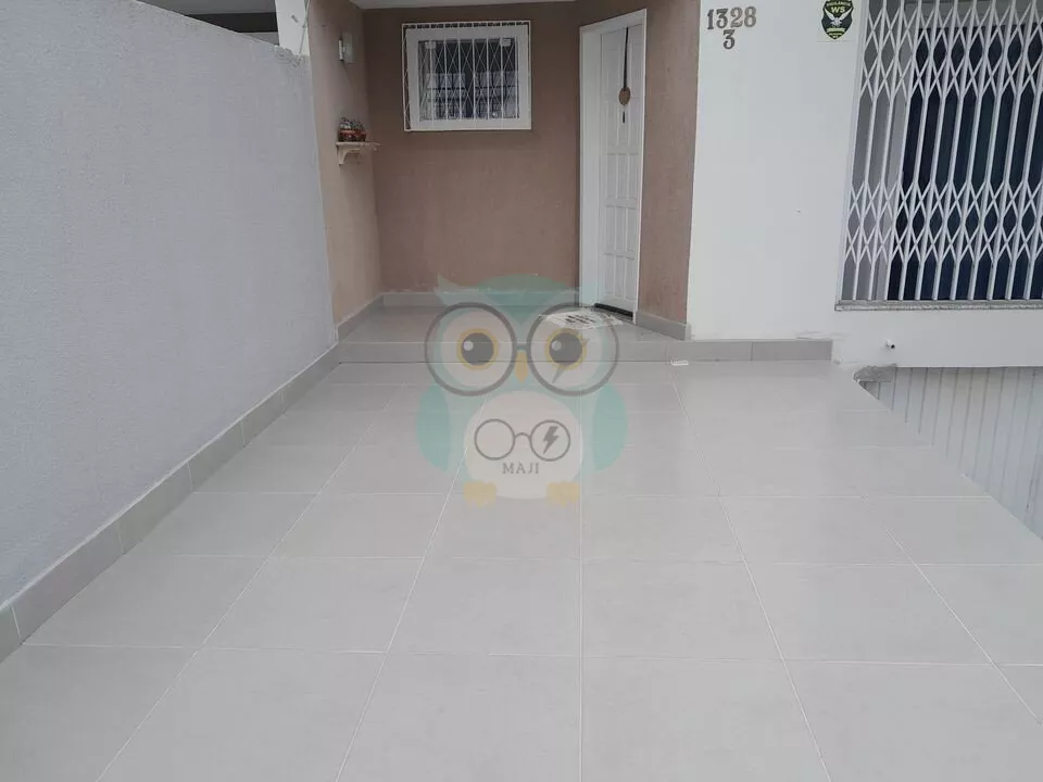 Sobrado para venda, 3 quarto(s),  Bairro Alto, Curitiba - SO66