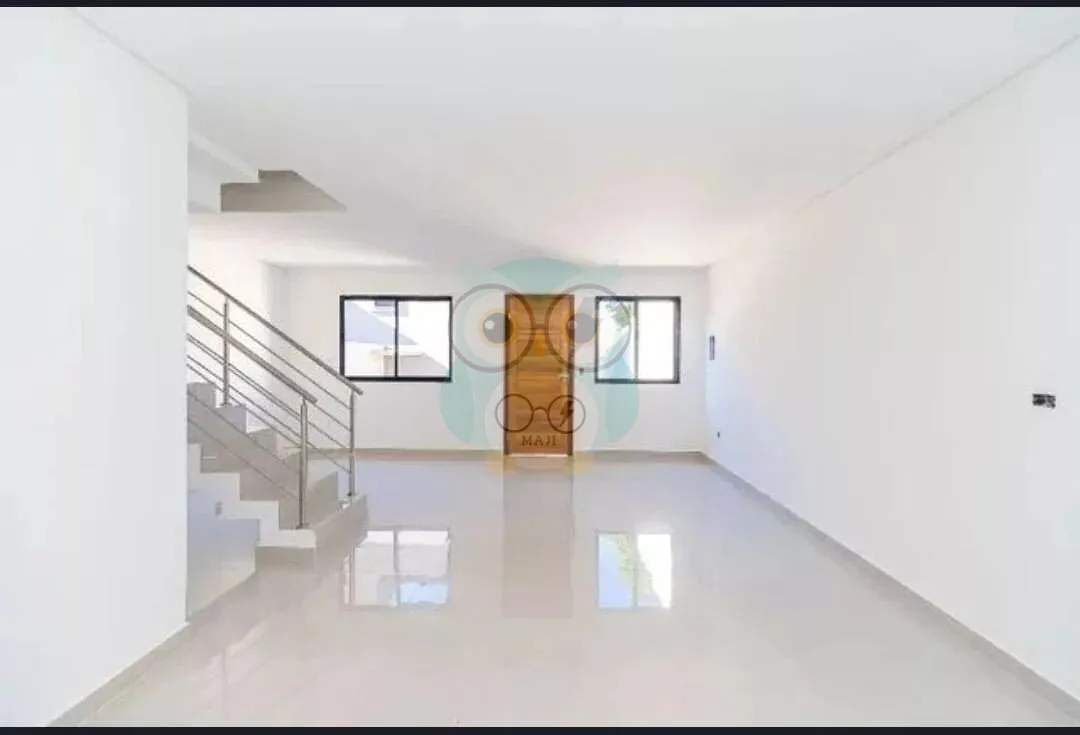 Sobrado para venda, 3 quarto(s),  Santa Cândida, Curitiba - SO535