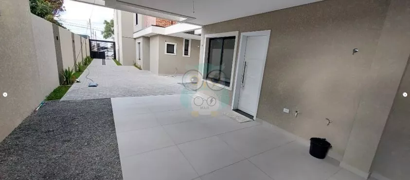 Sobrado para venda, 4 quarto(s),  Novo Mundo, Curitiba - SO448
