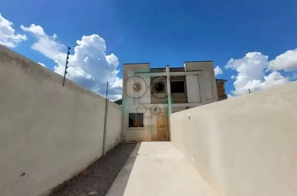 Sobrado para venda, 2 quarto(s),  Sítio Cercado, Curitiba - Foto 1