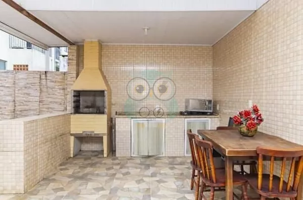 Sobrado para venda, 3 quarto(s),  Pinheirinho, Curitiba - Foto 1